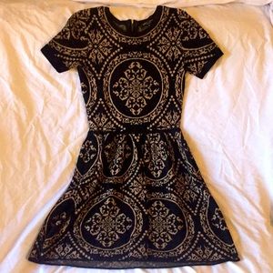 Baroque pattern knit dress